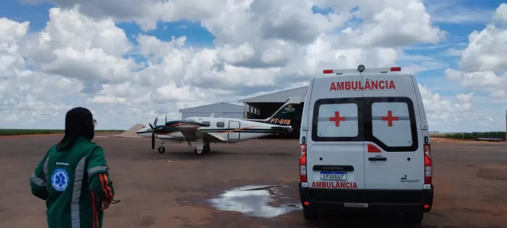 Picado por cobra, homem é transferido por UTI aérea para o Hospital Municipal Coração de Jesus