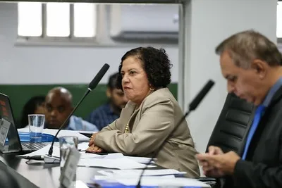 Vereadora propõe sala de descanso para professores. “Este é um projeto legal”, afirma.
