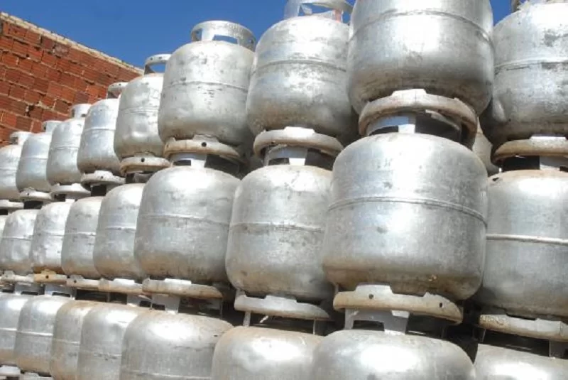 Procon monitora valor do gás de cozinha e alerta sobre importância da pesquisa de preço
