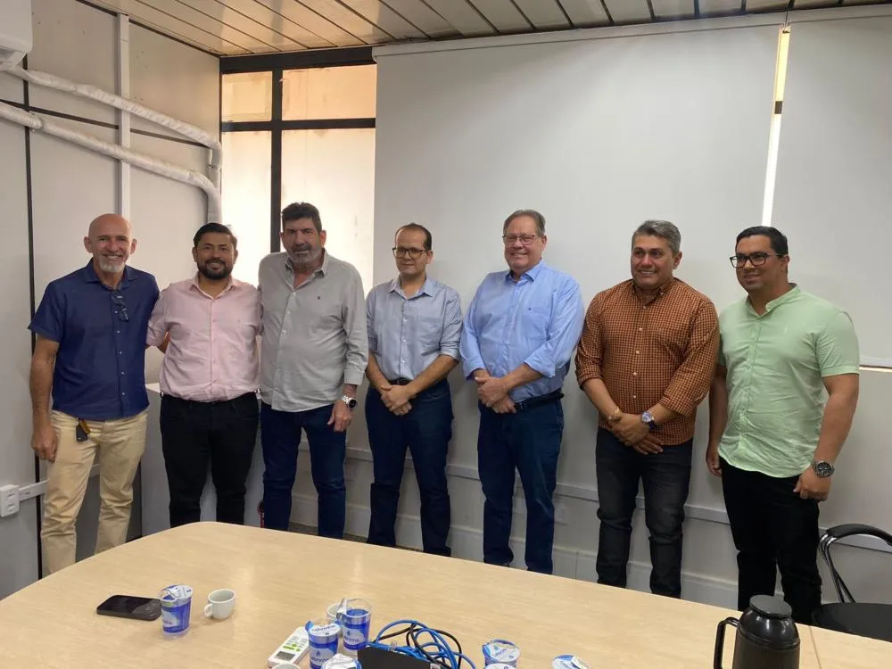 Dr. João intermedia ajuda a Hospital de Arenápolis para evitar fechamento de unidade