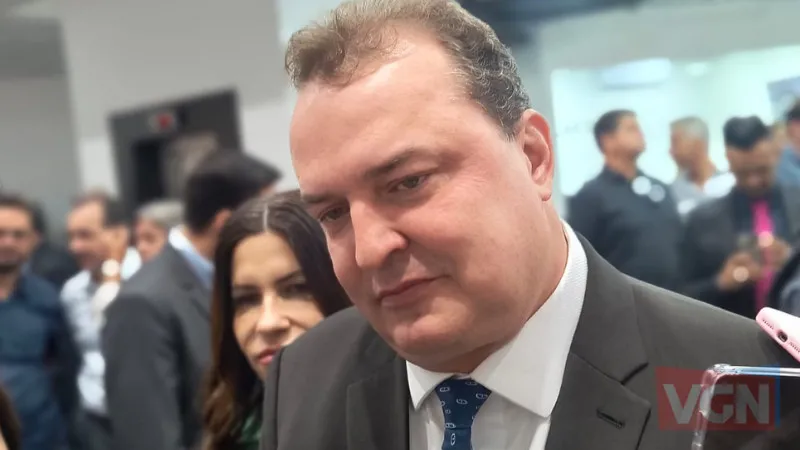 Deputado Max Russi avisa: “Prefeito que pedir dinheiro para tapa-buracos não vai levar” Max disse que é uma obrigação mínima de qualquer gestor