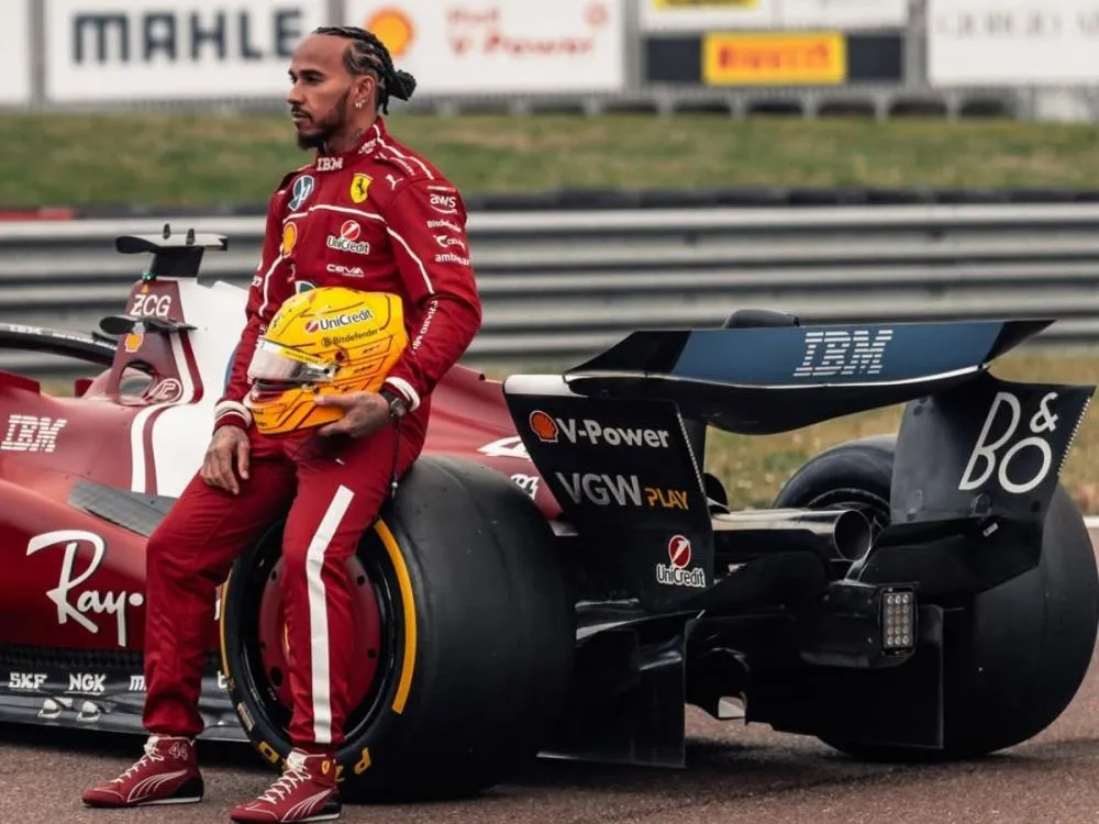 Hamilton se recusa a pedir desculpas à Ferrari após críticas no GP de Miami Heptacampeão britânico cobra decisões da equipe e diz que não se arrepende de comentários feitos via rádio
