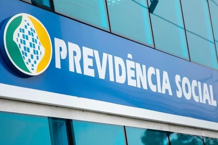 INSS vai reembolsar aposentados após descontos indevidos; veja como será feito