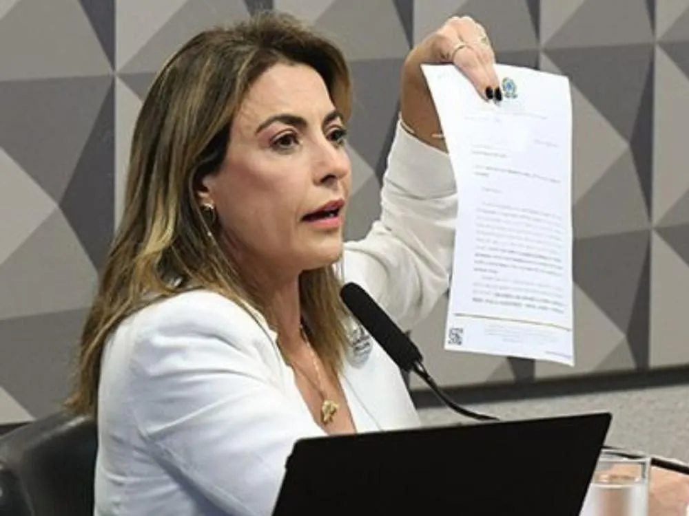Relatório da CPI das Bets pede indiciamento de 16 pessoas; veja lista! Soraya Thronicke divulgou a lista de nomes sugeridos para indiciamento no relatório final da CPI