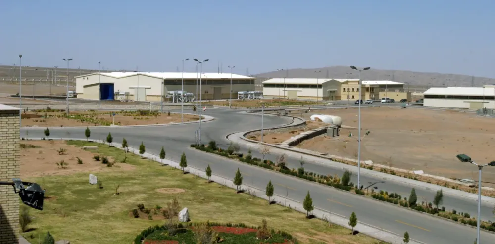 Agência de energia atômica não sabe onde Irã escondeu estoque de urânio Chefe da organização afirmou que país armazenou cerca de 400 quilos do material enriquecido a 60%, próximo dos 90% necessários para fabricar arma nuclear