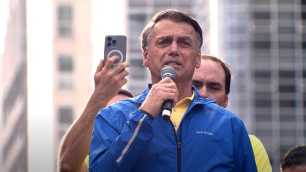 Análise: Bolsonaro reforça foco no Legislativo em 2026 Ex-presidente foca em conquistar maioria na Câmara e no Senado, evitando pressões para indicar sucessor à Presidência