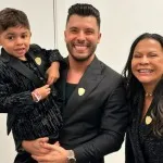 Dona Ruth desabafa após perder guarda do neto: “É cruel com a criança e conosco” Desde a morte de Marília Mendonça, vítima de um acidente aéreo em 2021, Léo vinha sendo criado por dona Ruth