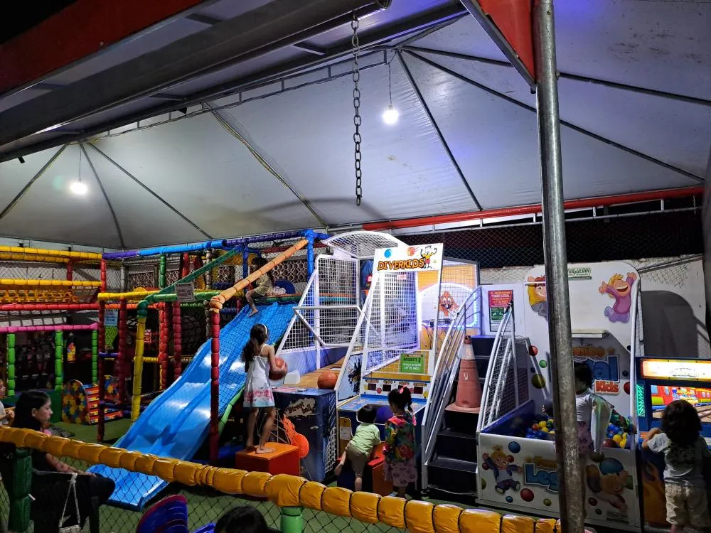 A história do Armando está repleta de muito trabalho, resiliência, perseverança e persistência, não é a toa o sucesso que o Armando Lanches faz em Cuiabá.