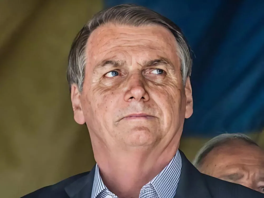 PGR pede condenação de Jair Bolsonaro e mais 7 réus por golpe de Estado Dentre as condenações estão os crimes de organização criminosa armada e tentativa de abolição violenta do Estado Democrático de Direito