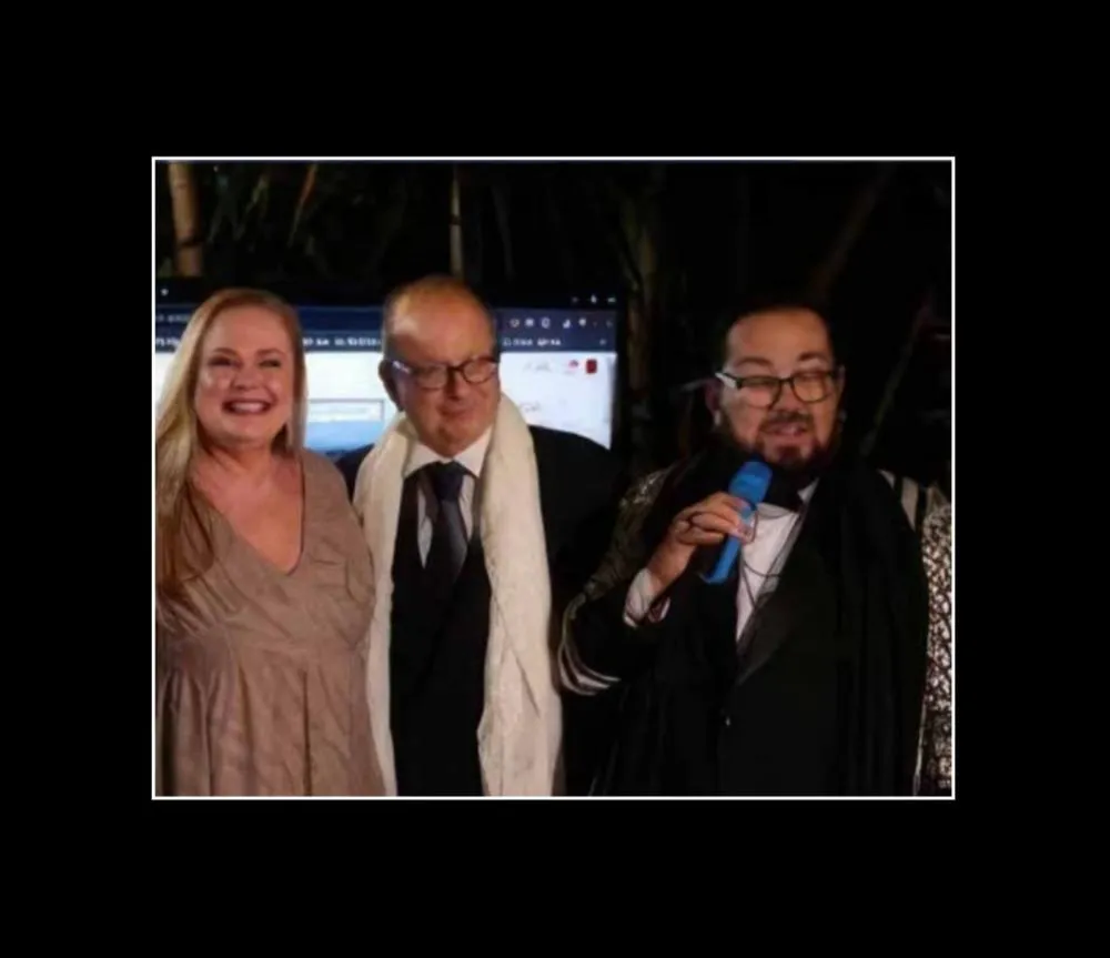 Eu, entre os colunistas mais importantes do Brasil Ovadia Saadia e Toinho Silveira! Feliz, feliz, feliz