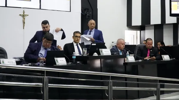 Câmara de Cuiabá aprova projetos de lei durante sessão ordinária