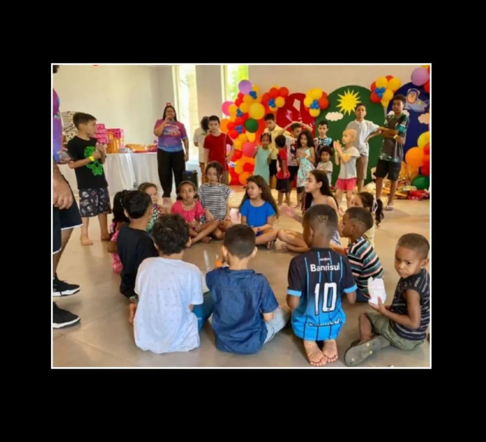 SOLIDARIEDADE: A ACCMT lança campanha de arrecadação de brinquedos para o Dia das Crianças
