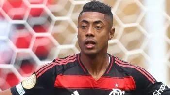 Bruno Henrique se livra de suspensão, mas terá que pagar multa de R$ 100 mil