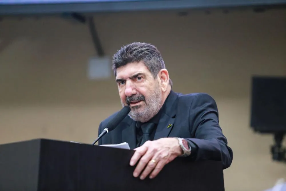 Após novas mortes por metanol e discussão com setor, Dr. João reforça projeto que combate adulteração de bebidas em MT