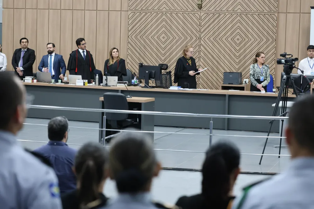 Tribunal do Júri julga nesta segunda investigador da Polícia Civil réu por morte de PM em Cuiabá