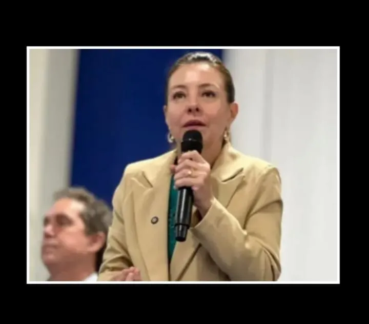 Flávia Moretti, prefeita de VG, garante o aumento de 30,90% para os educadores do município. É sobre isso, onde tudo começa. Parabéns!!!