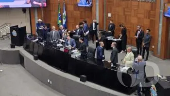 Natal e os votos de reeleição; ao menos 9 deputados vão mudar de partido