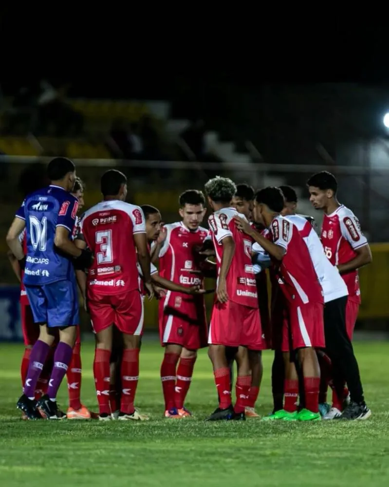 Sem reação; União é goleado, amarga lanterna e está fora da Copinha