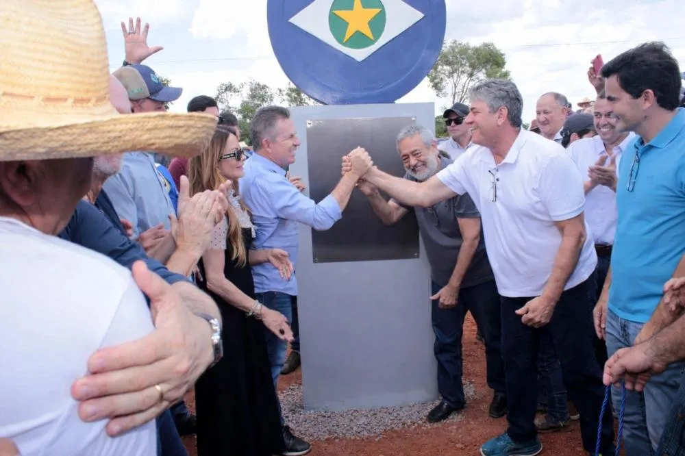 Moretto detalha projetos de estradas do Oeste de Mato Grosso em entrevista à rádio de Pontes e Lacerda