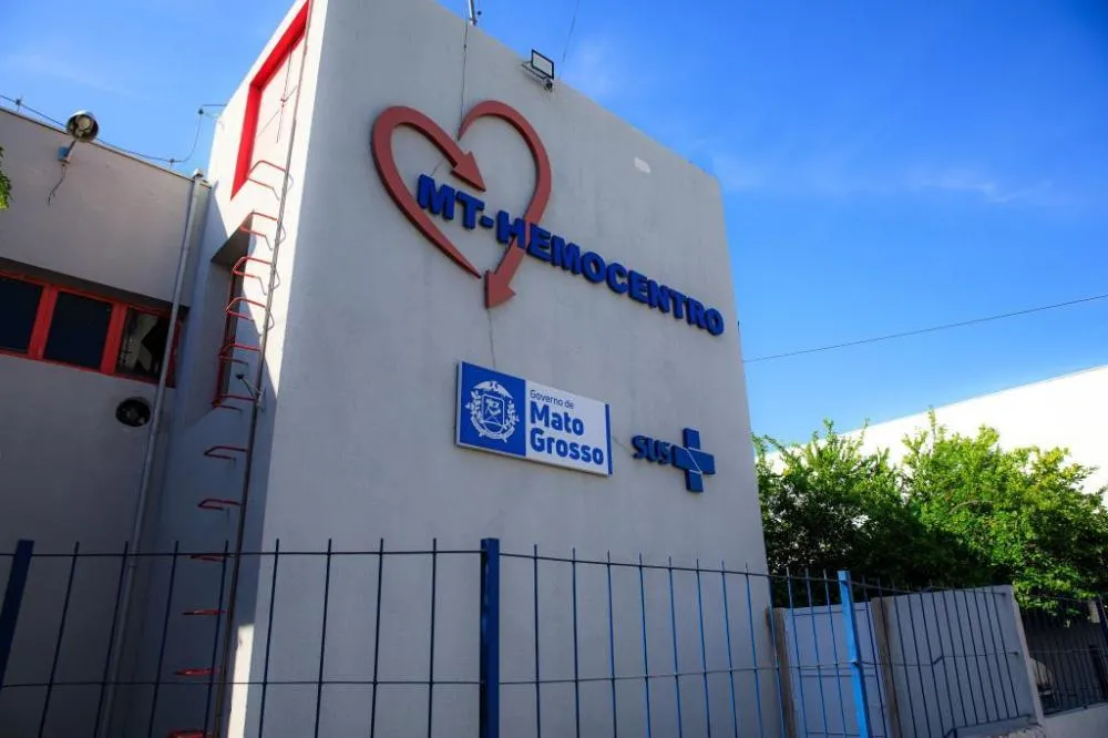TIPOS A-, B+, O- e O+ MT Hemocentro alerta para estoque baixo de sangue Voluntários podem realizar a coleta na unidade de segunda a sexta-feira, das 7h30 às 18h, sem pausa para o almoço