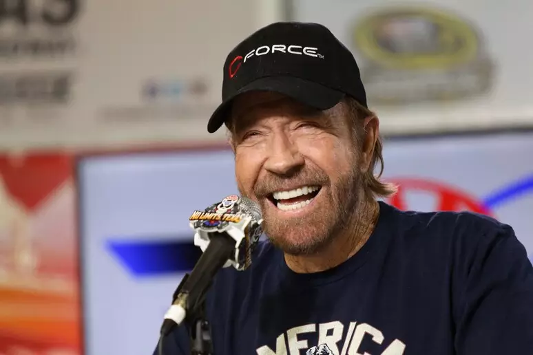 Aos 86 anos, morre Chuck Norris, lenda dos filmes de ação