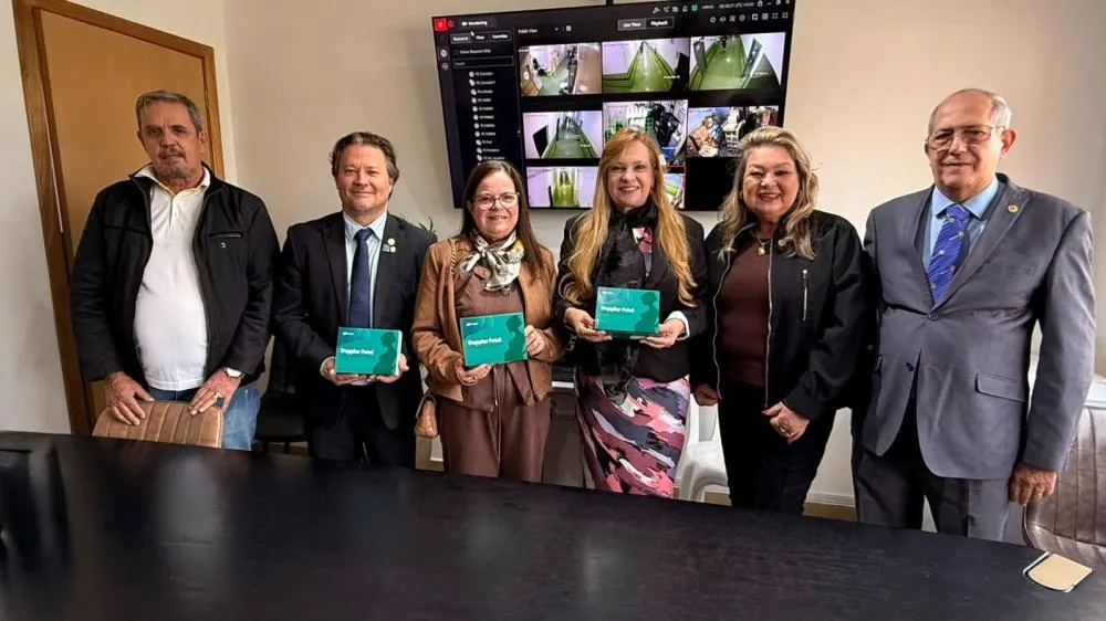 Secretária Valéria Nogueira reforça diálogo institucional com o CRM-MT