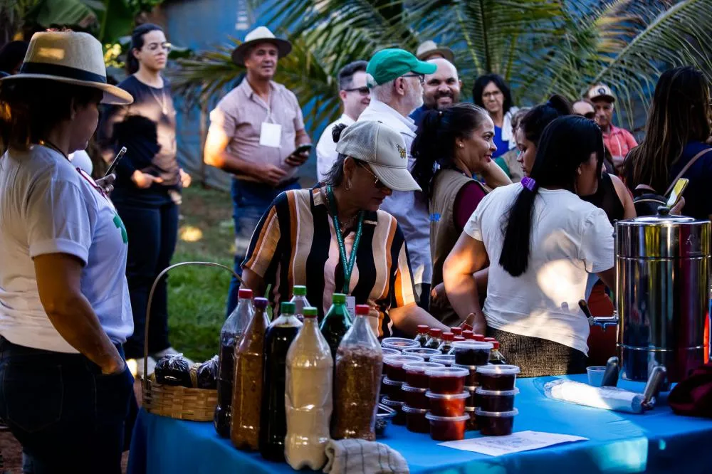 Integrantes do trade turístico e lideranças empresariais conhecem potencial turístico de Campo Verde