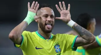 Mesmo esquema ofensivo utilizado contra Haiti; Neymar pode entrar em campo hoje