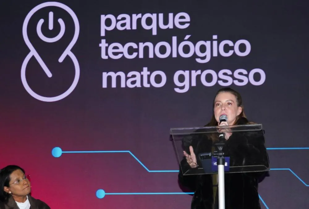 “Vai virar a chave de Várzea Grande para a tecnologia”, diz Flávia Moretti em inauguração do Parque Tecnológico