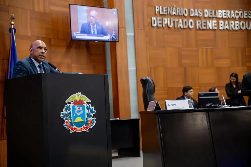 Juca do Guaraná apresenta projeto para valorizar peões de rodeio em Mato Grosso