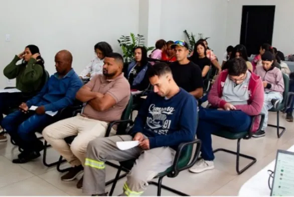 Mutirão aproxima trabalhadores de oportunidade de emprego