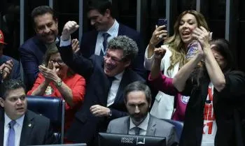 Senado aprova PEC do fim da escala 6x1 e trabalhador terá dois dias de folga por semana