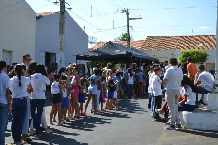 Estudantes da ECIT de Nova Olinda fazem atividade de conscientização ecológicaEstudantes do Curso Técnico em Agricultura da ECIT João Leite Neto, localizada na cidade de Nova Olinda (7ª GRE), realizaram, na última sexta-feira...