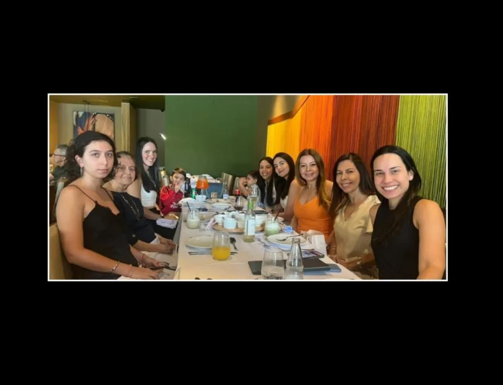Com essa foto da família da minha amiga Rosana Caldas, desejo FELIZ NATAL a todos!