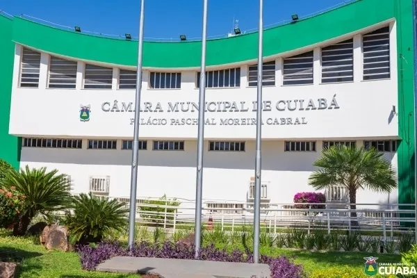 Câmara promove sessão extraordinária nesta terça-feira para debater alterações no regimento interno