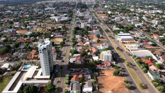 Sorriso lidera ranking dos gigantes do agronegócio: MT emplaca 42 municípios entre os 100 maiores produtores do Brasil Outras cidades mato-grossenses, como Sapezal, Campo Novo dos Parecis e Diamantino, estão entre as principais potências agrícolas do Brasil