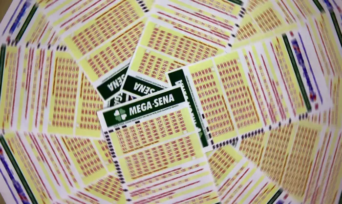 Mega-Sena sorteia nesta quinta-feira prêmio acumulado em R$ 55 milhõesSorteio será realizado às 20h, horário de Brasília, em São Paulo