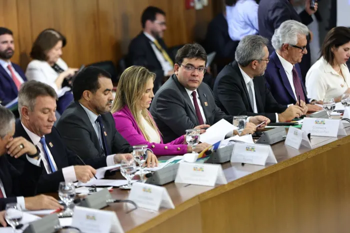 PEC da Segurança: Rafael Fonteles destaca integração das forças como sugestão para a proposta nacionalFonteles destacou a iniciativa da União em contribuir com a segurança, que é função dos governadores