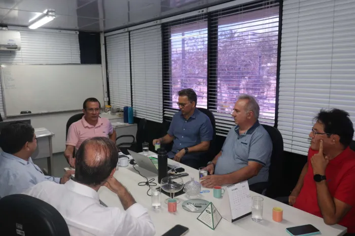 Etice e Funcap vão desenvolver uma plataforma de Inteligência Artificial no CearáNesta semana, representantes da Empresa da Tecnologia da Informação do Ceará (Etice) e a Fundação Cearense de Apoio ao Desenvolvimento Científico